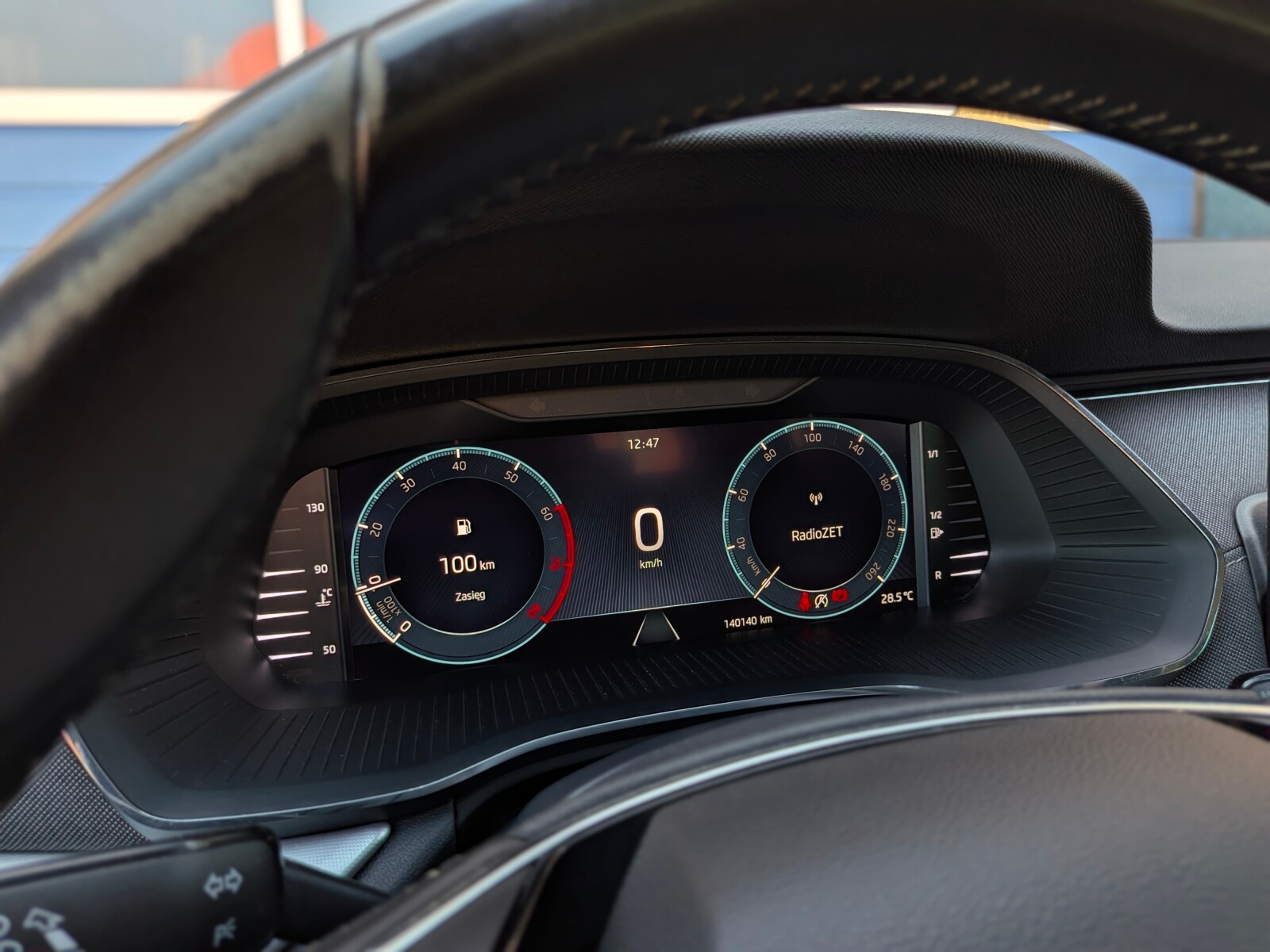 Škoda Octavia Combi - zdjęcie 21