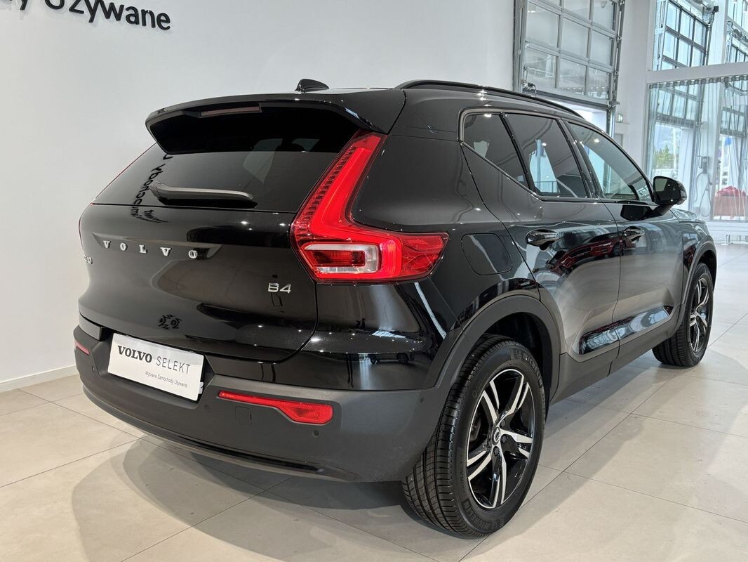 Volvo XC 40 - zdjęcie 4