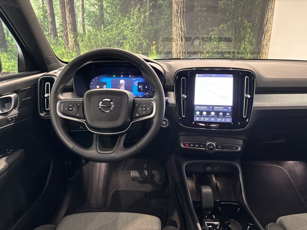 Volvo XC 40 - zdjęcie 10