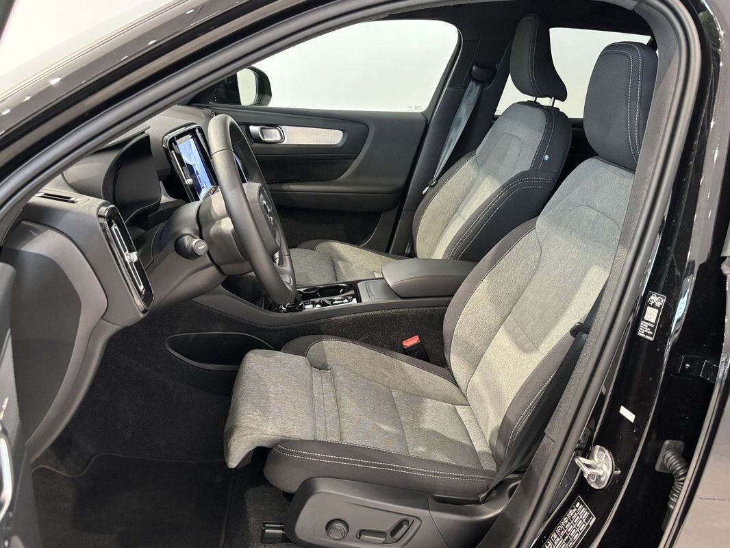 Volvo XC 40 - zdjęcie 21