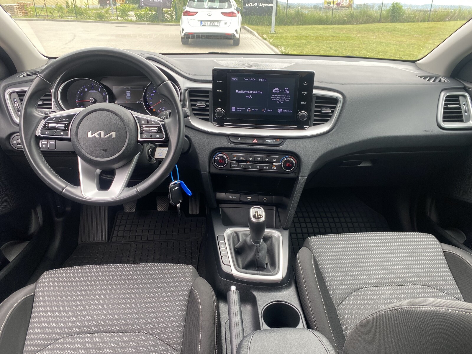 Kia Ceed - zdjęcie 11