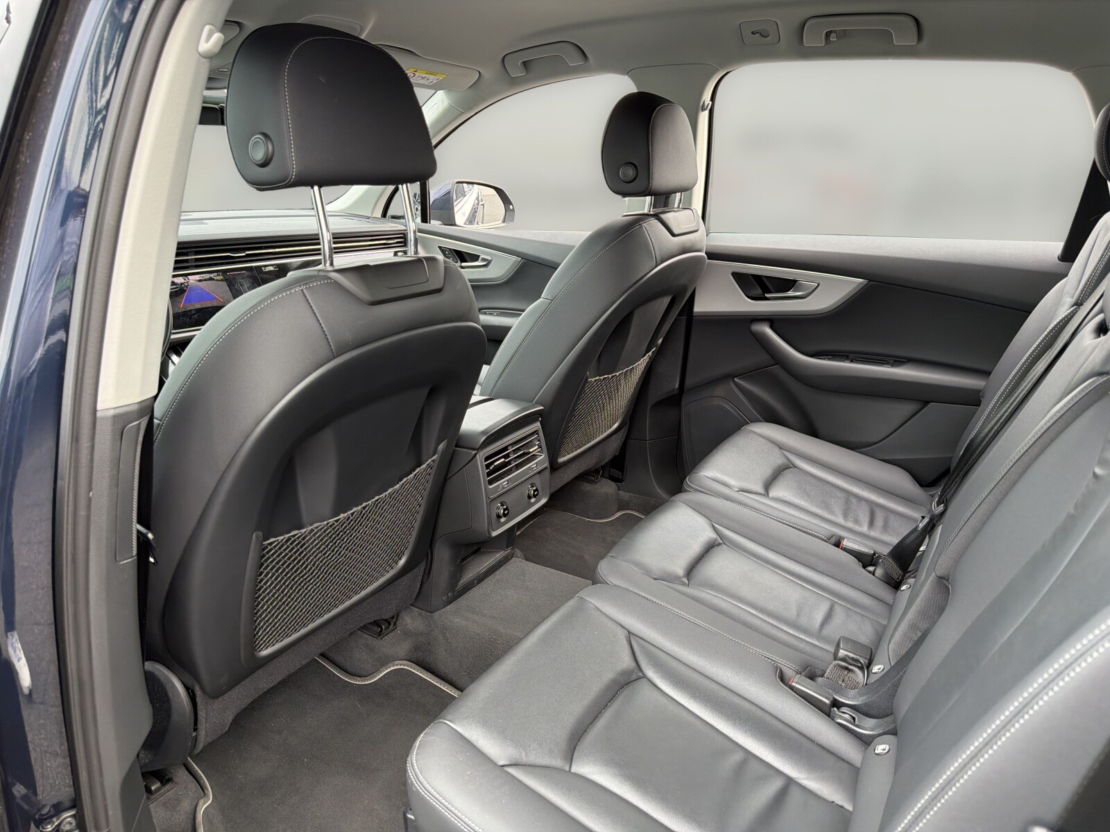 Audi Q7 - zdjęcie 16