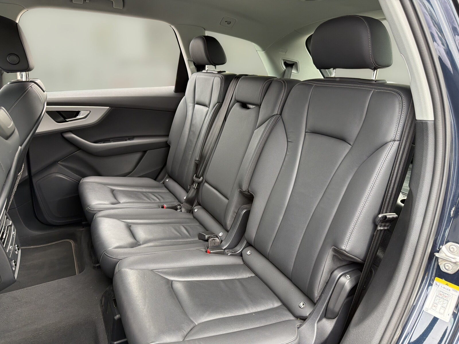 Audi Q7 - zdjęcie 17