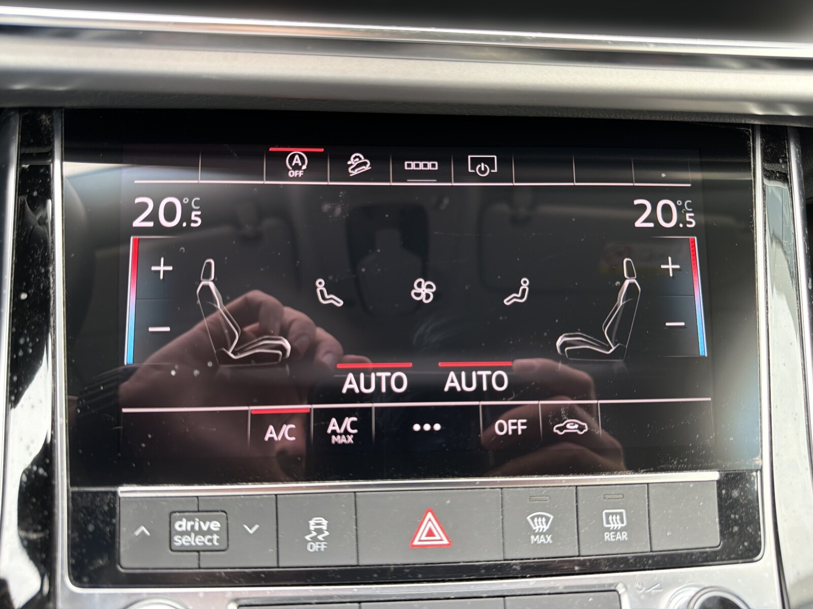 Audi Q7 - zdjęcie 27