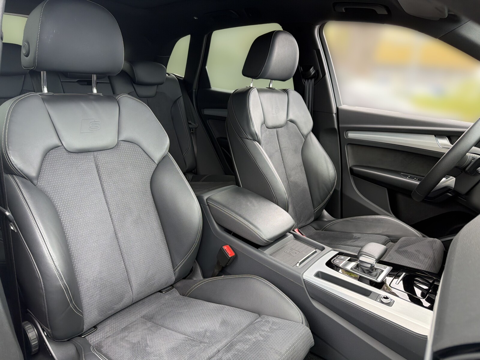 Audi Q5 - zdjęcie 18