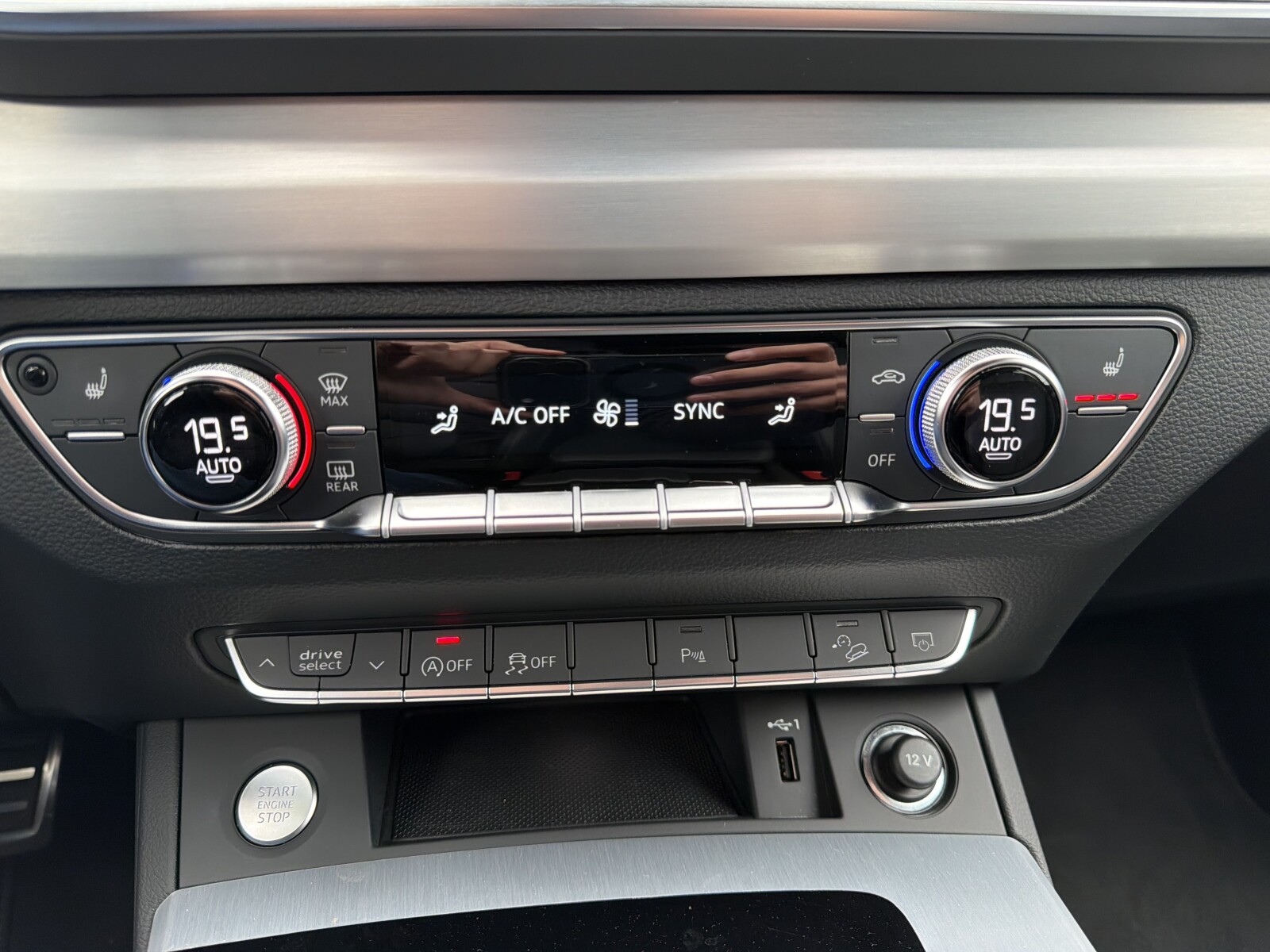 Audi Q5 - zdjęcie 24