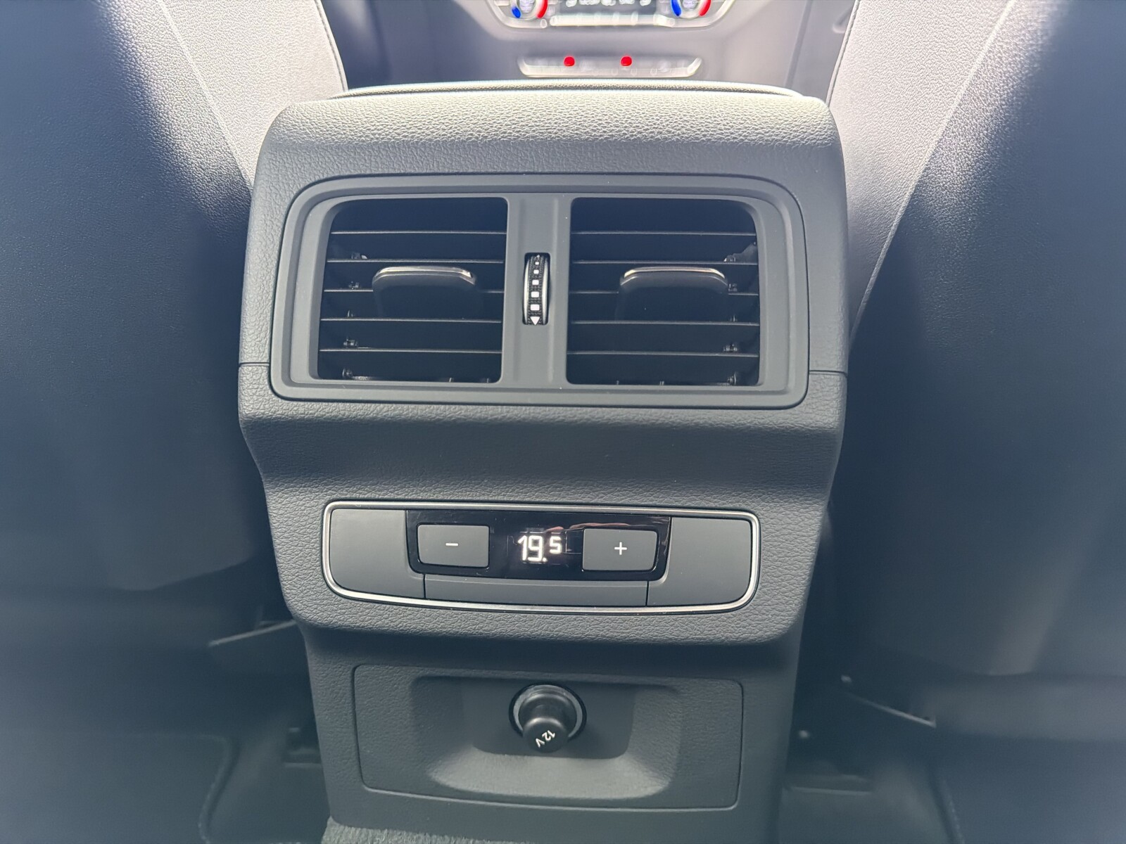 Audi Q5 - zdjęcie 26