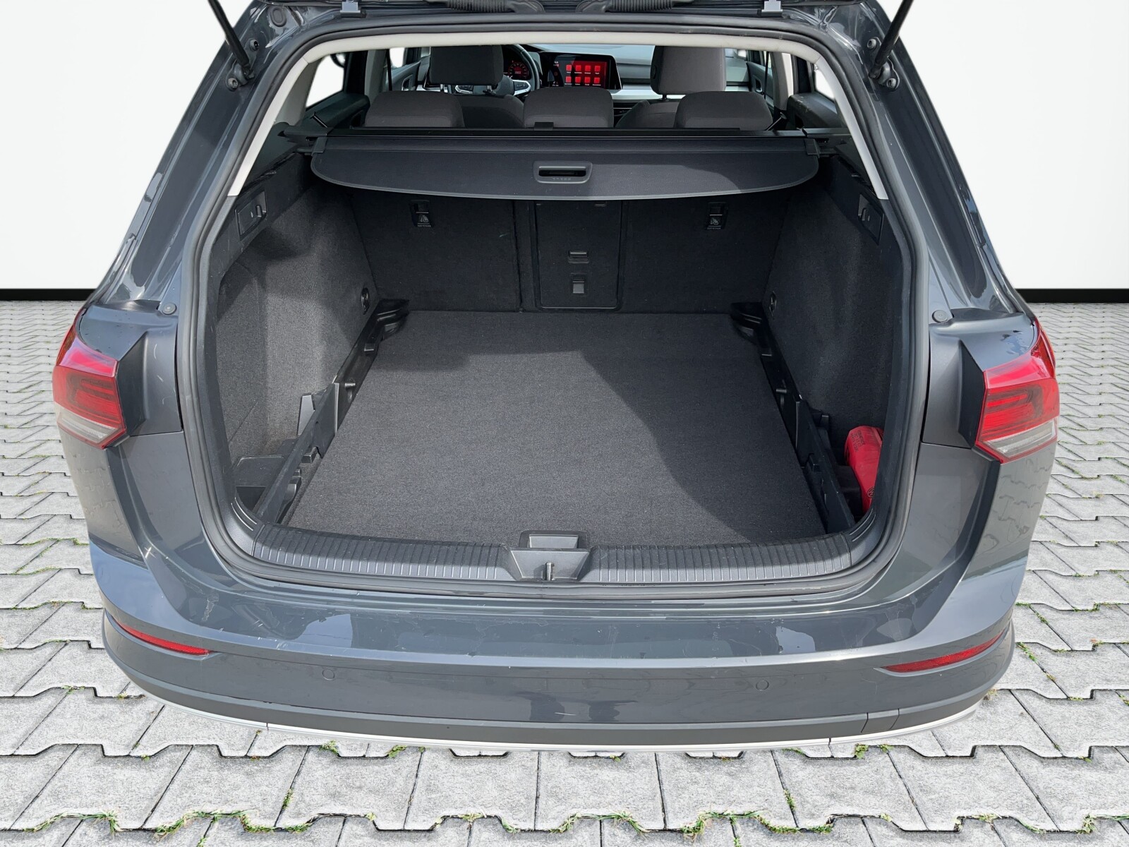 Volkswagen Golf Alltrack - zdjęcie 12