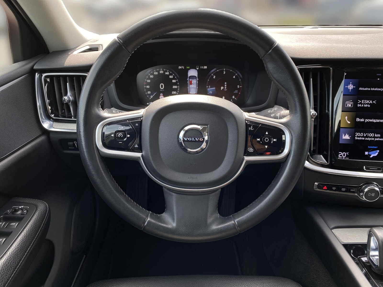 Volvo V60 Cross Country - zdjęcie 24