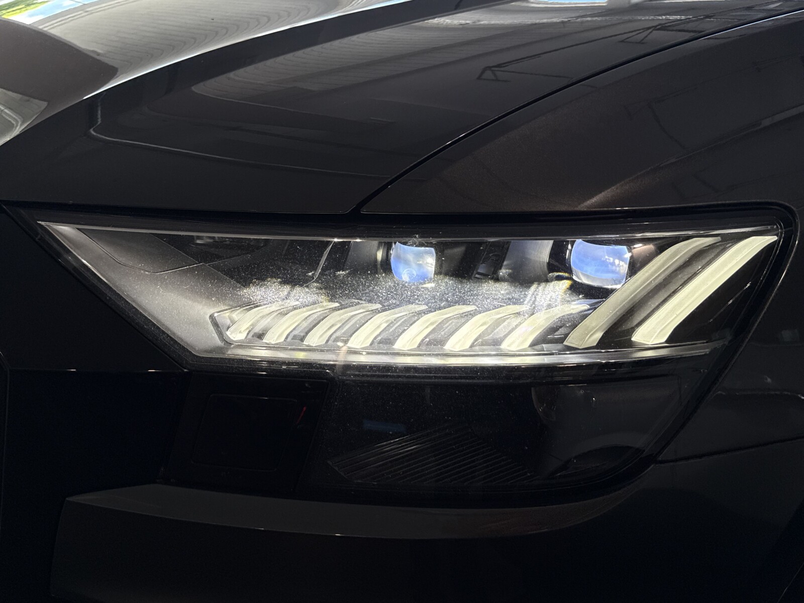Audi Q8 - zdjęcie 40