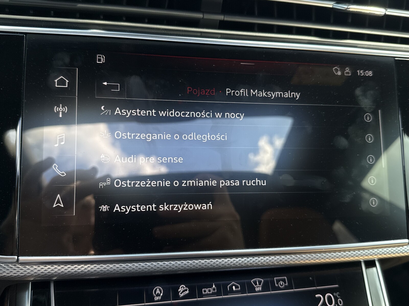 Audi Q8 - zdjęcie 25