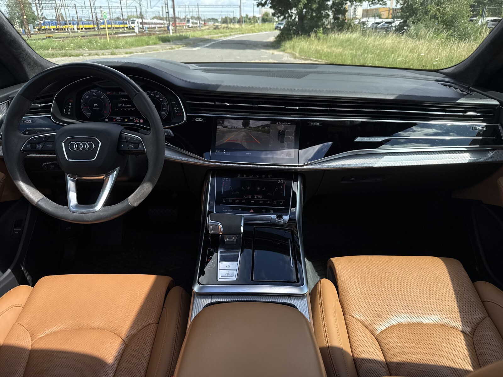 Audi Q8 - zdjęcie 9