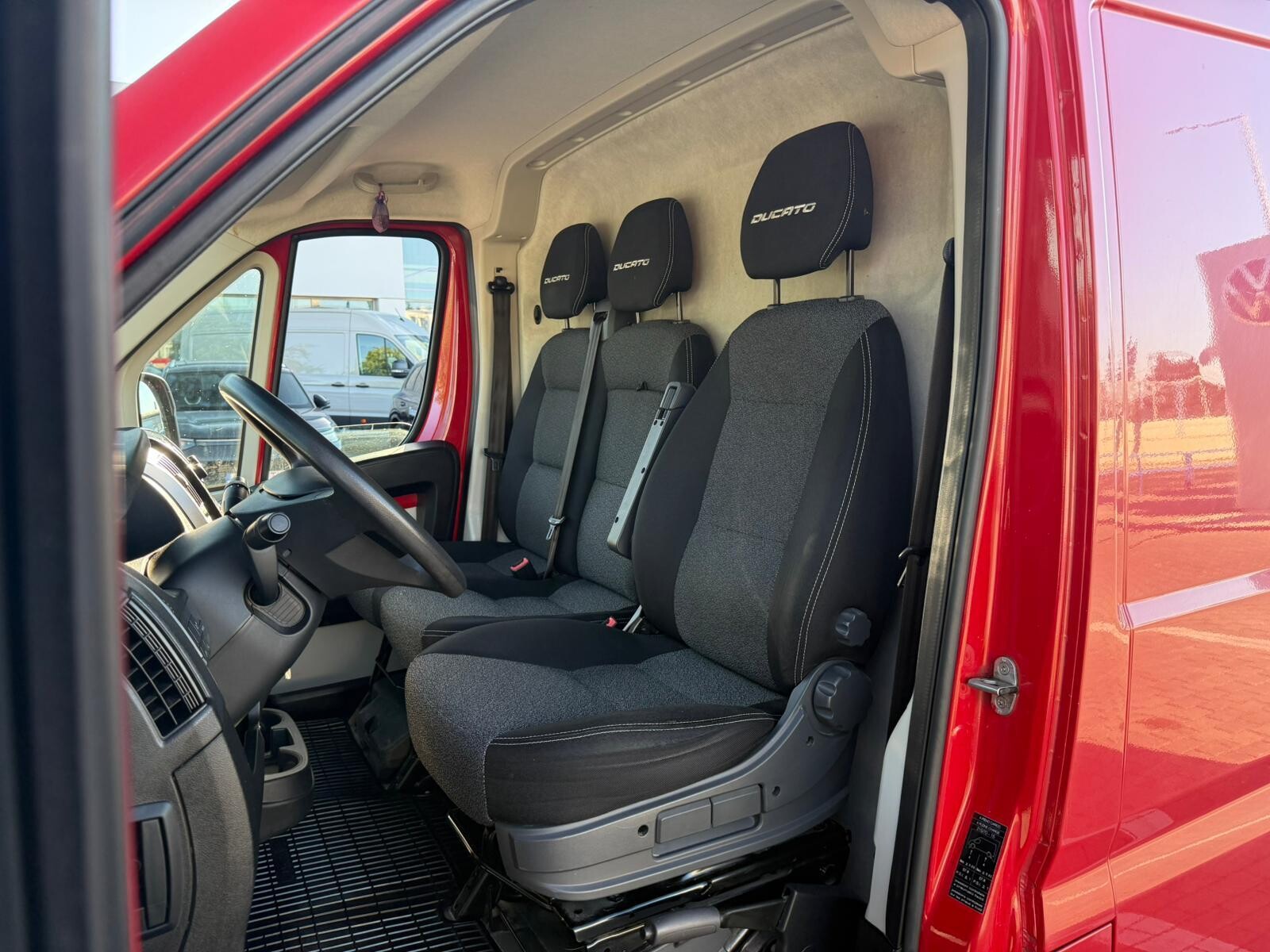 Fiat Ducato - zdjęcie 11
