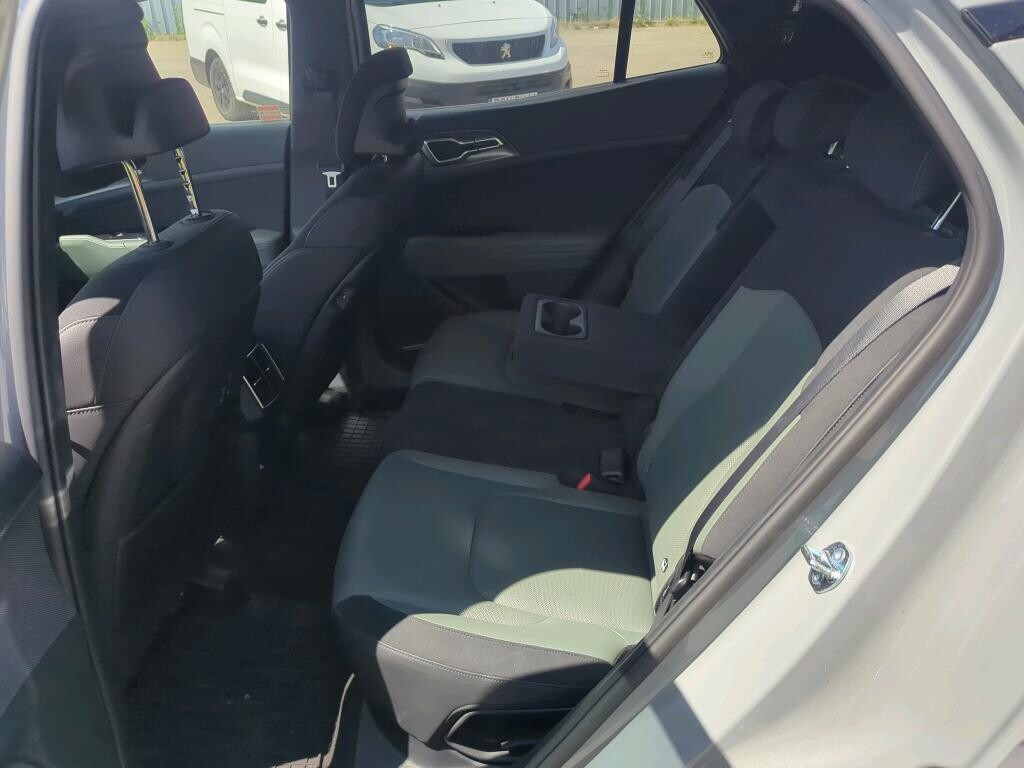 Kia Sportage - zdjęcie 10