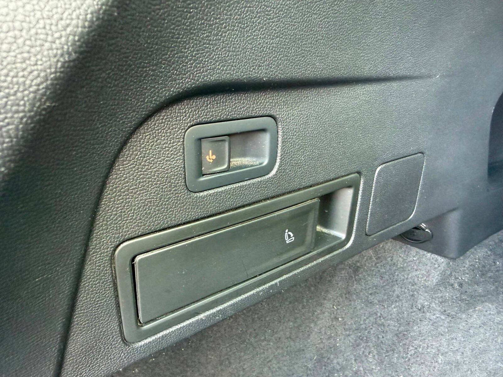 Volkswagen Tiguan Allspace - zdjęcie 10