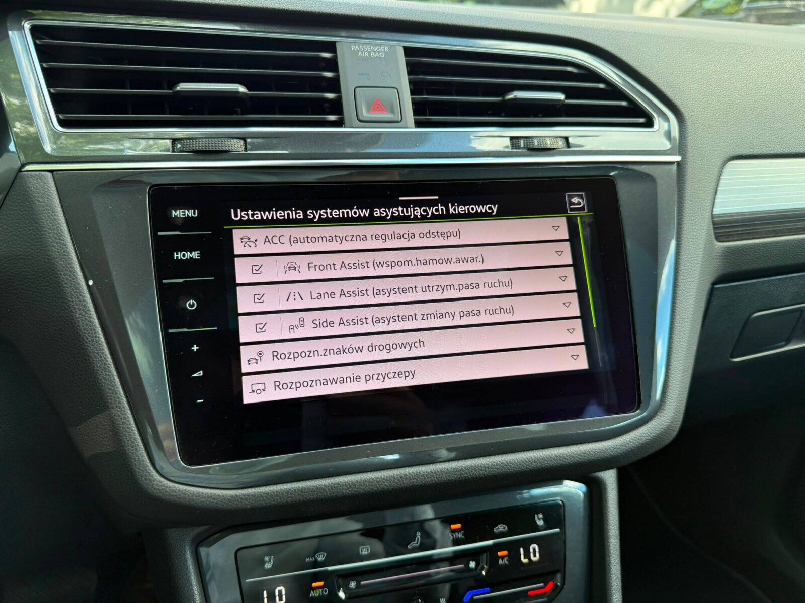 Volkswagen Tiguan Allspace - zdjęcie 32