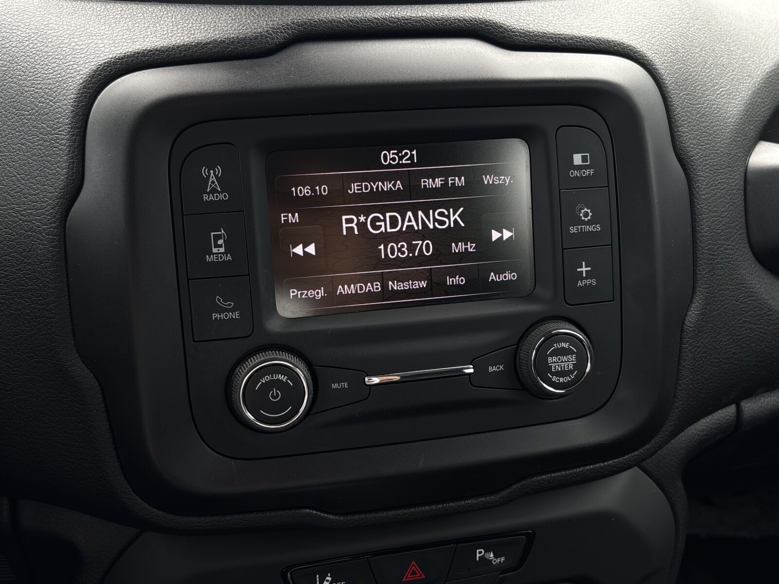 Jeep Renegade - zdjęcie 22