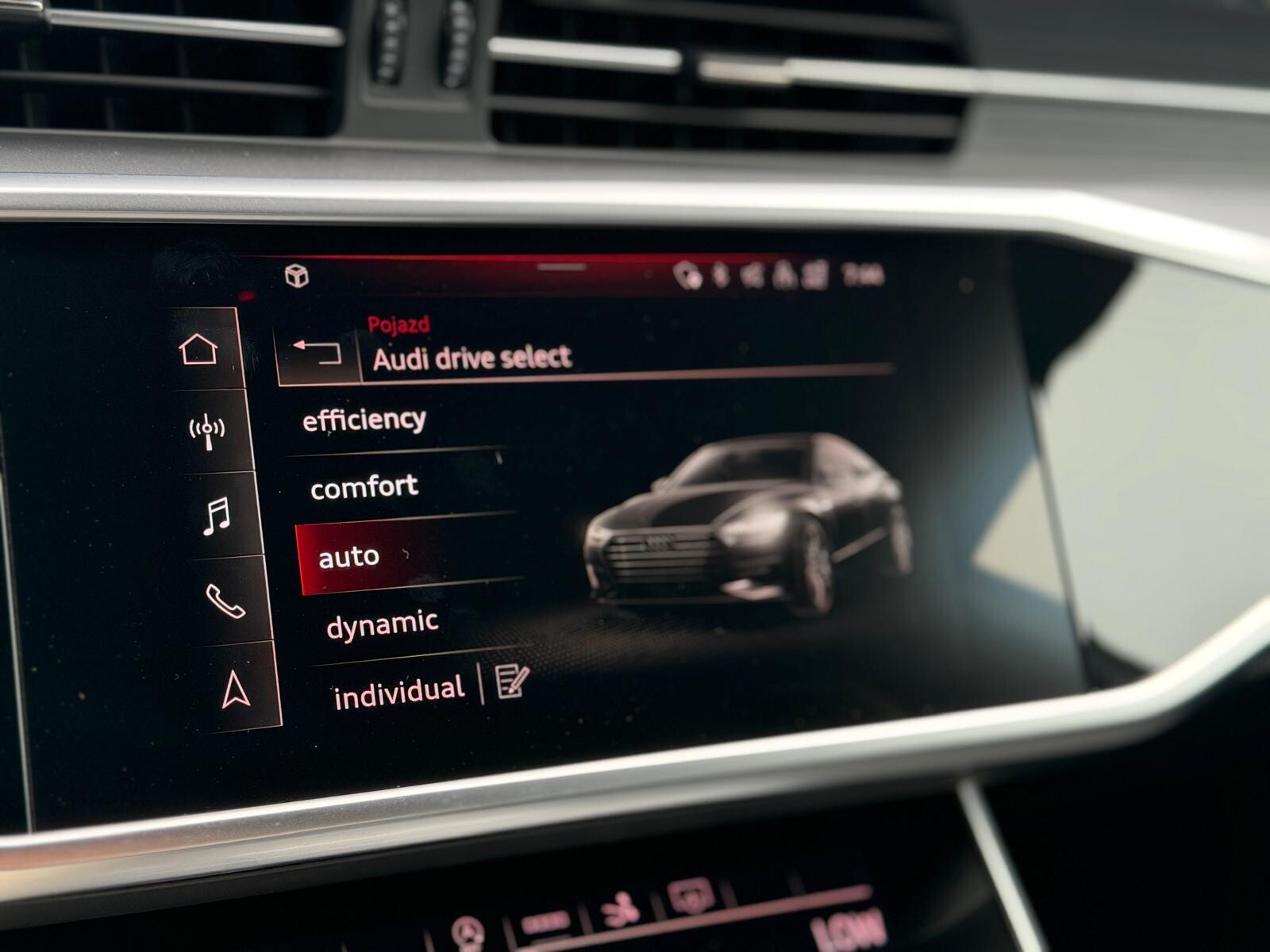 Audi A7 Sportback - zdjęcie 35