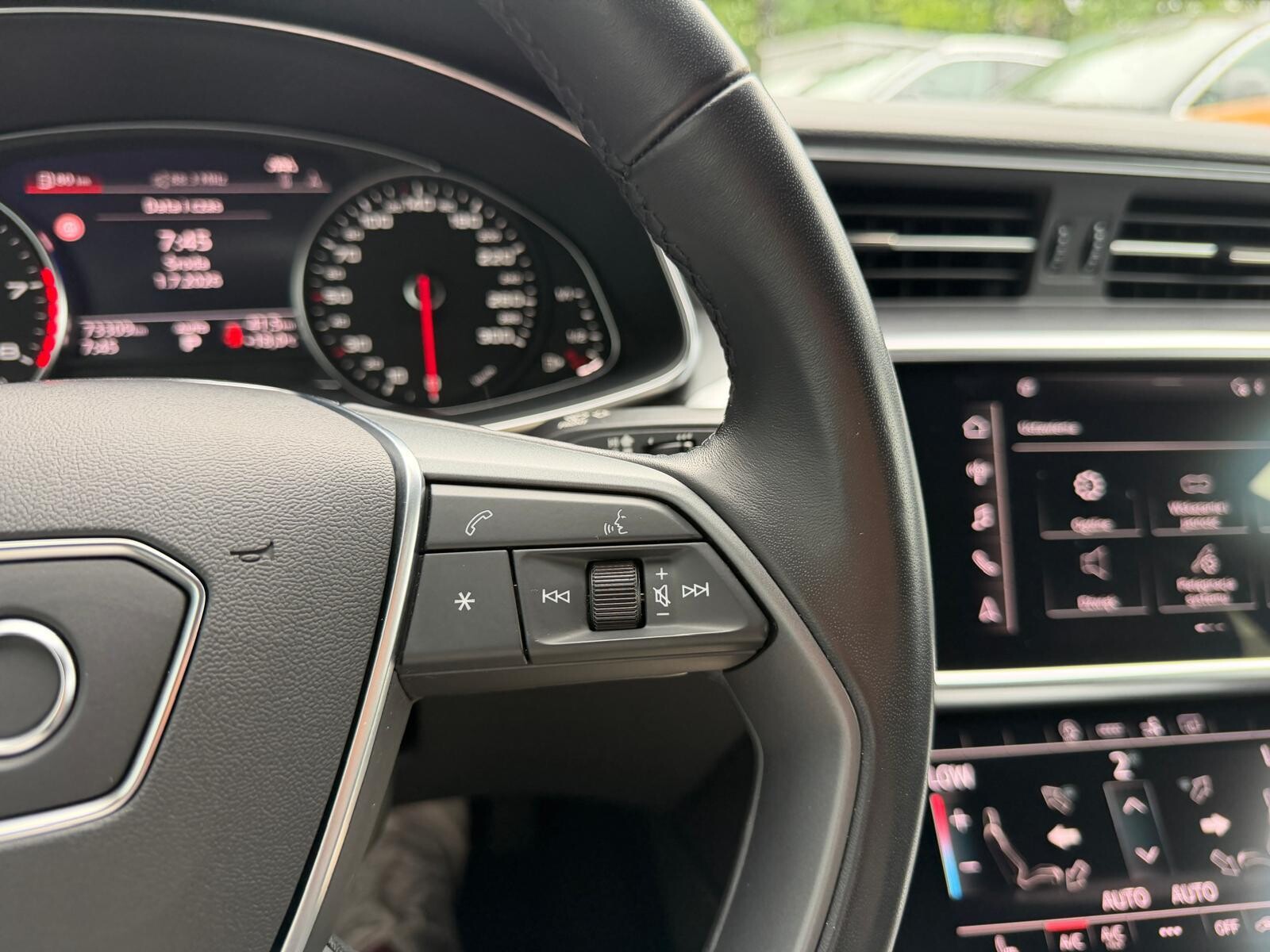 Audi A7 Sportback - zdjęcie 38