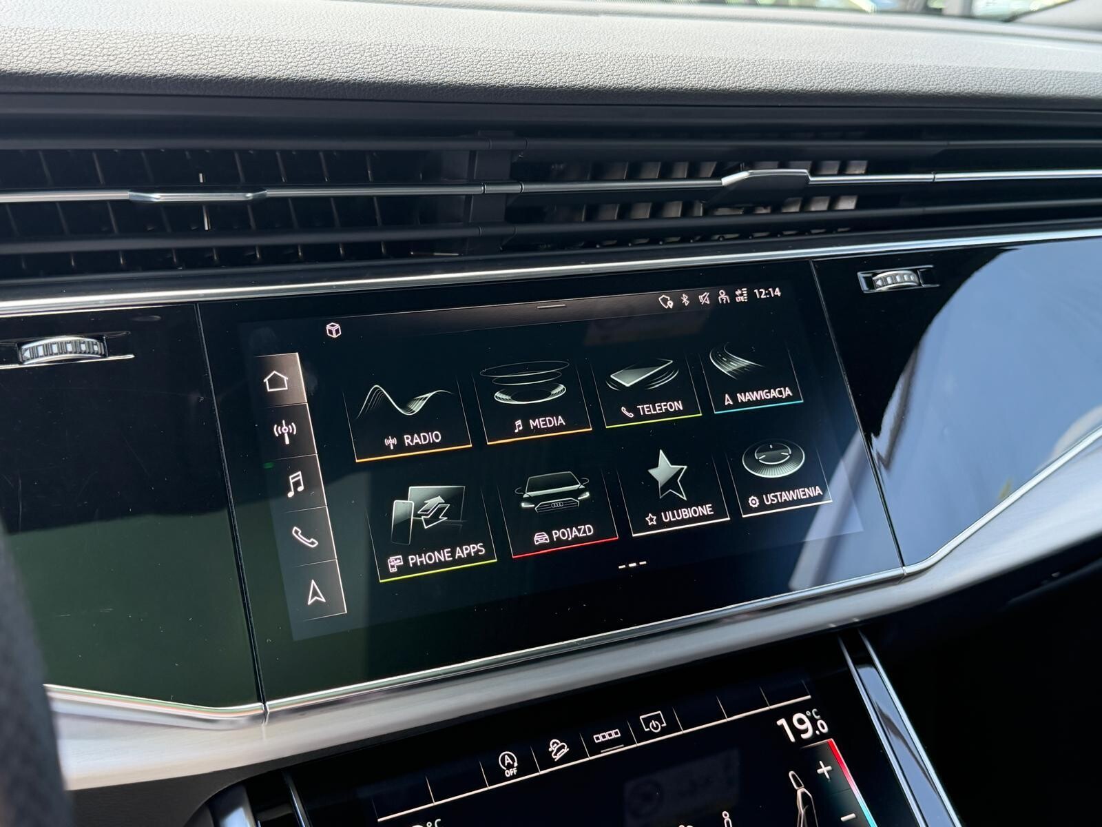 Audi SQ8 - zdjęcie 36