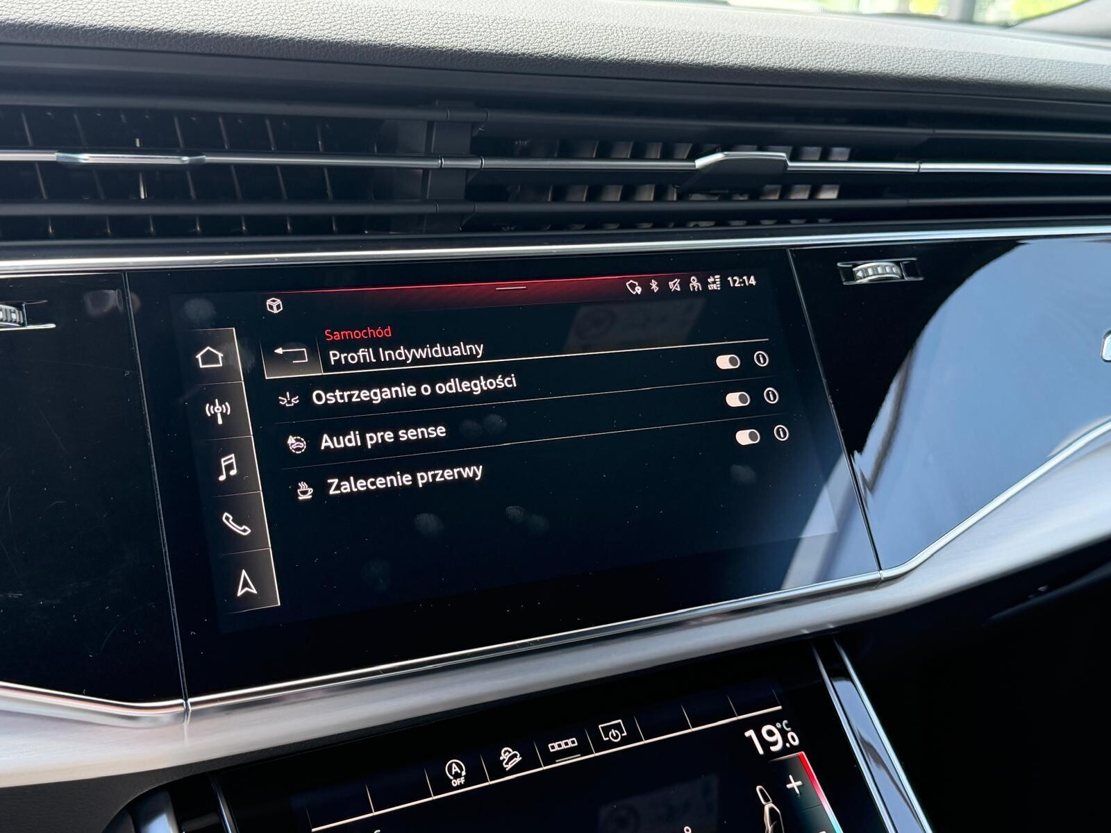 Audi SQ8 - zdjęcie 40
