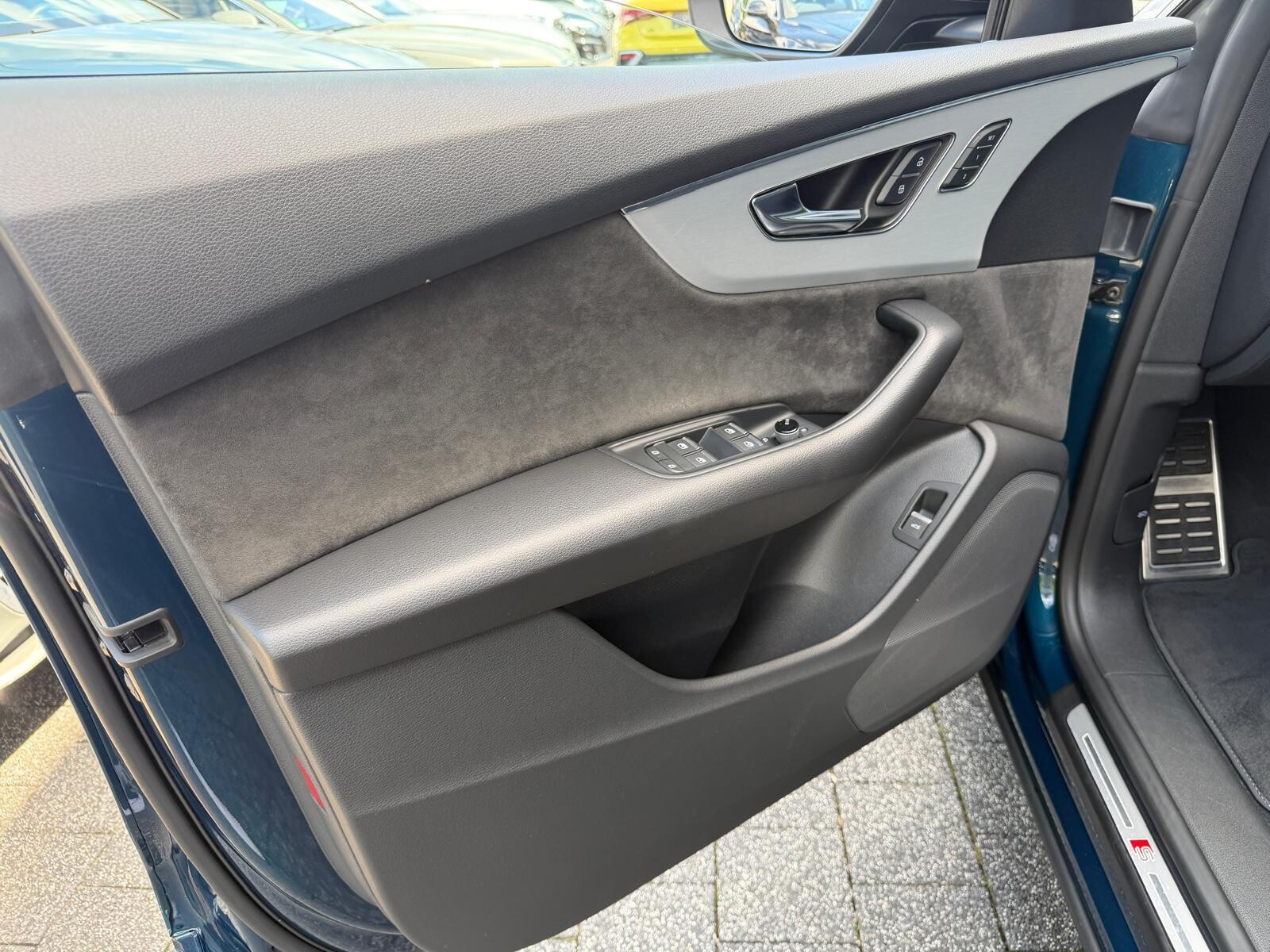 Audi SQ8 - zdjęcie 20