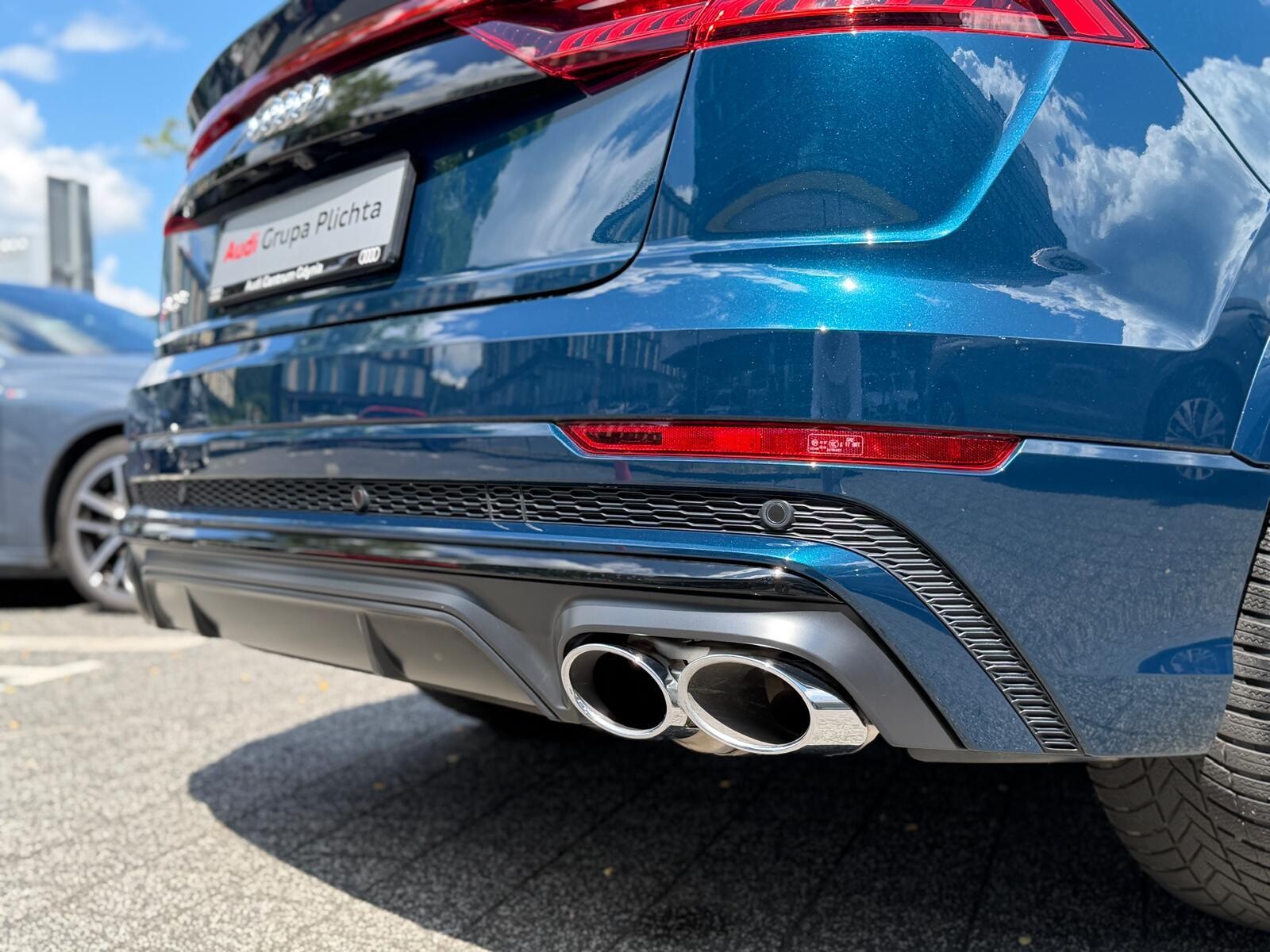 Audi SQ8 - zdjęcie 13