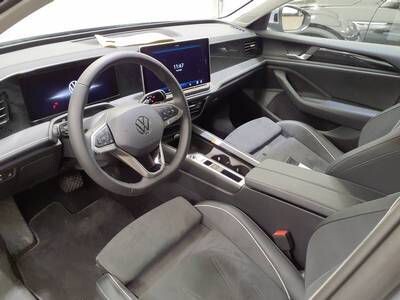 Volkswagen Passat - zdjęcie 6