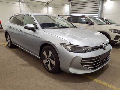 Volkswagen Passat - zdjęcie 2