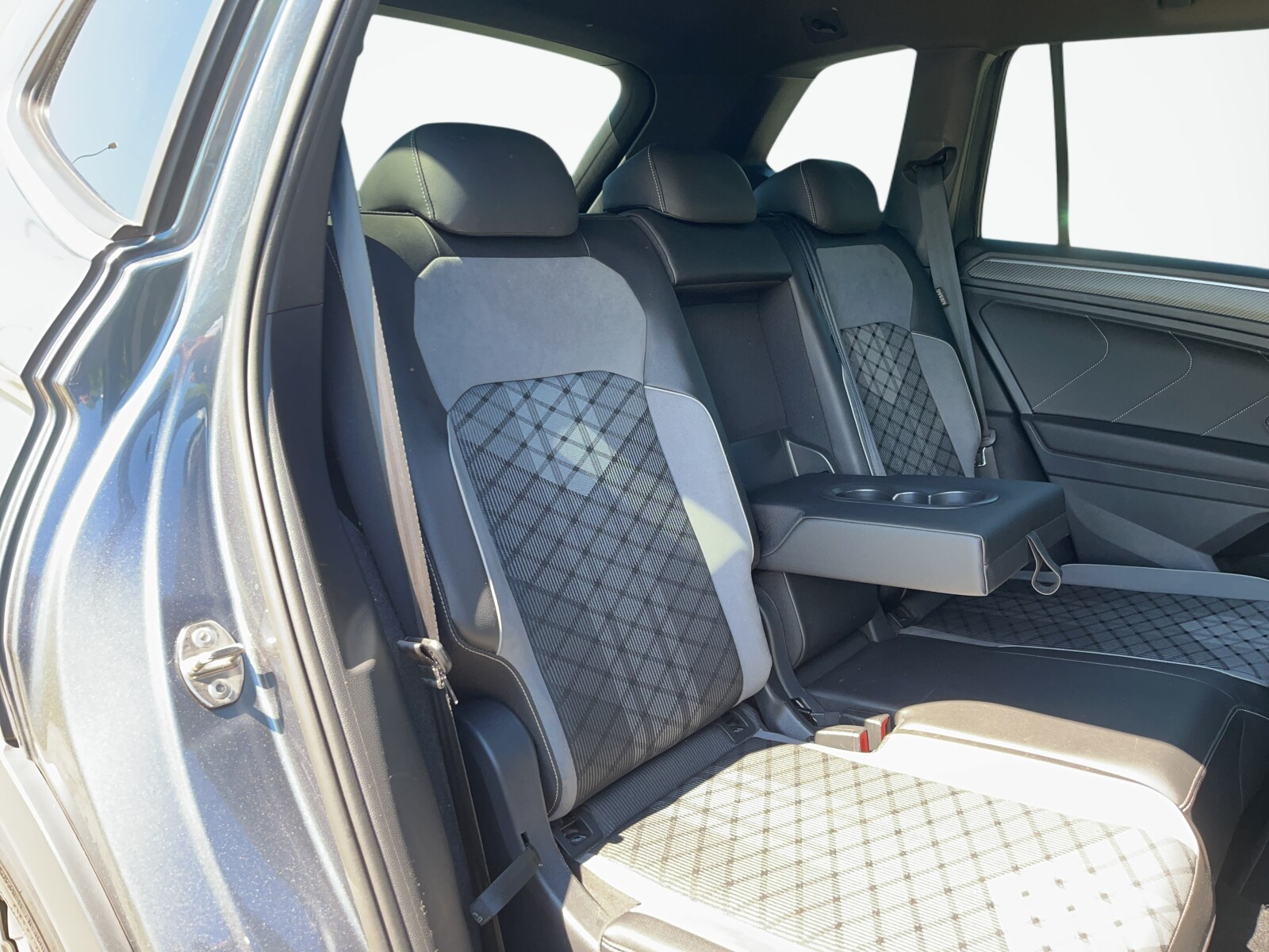 Volkswagen Tiguan Allspace - zdjęcie 12