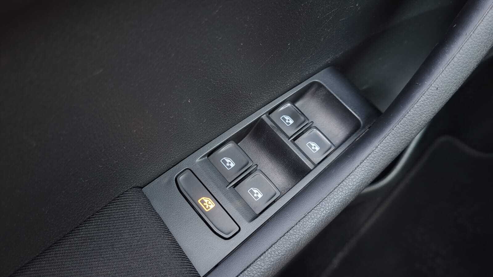 Škoda Fabia - zdjęcie 16