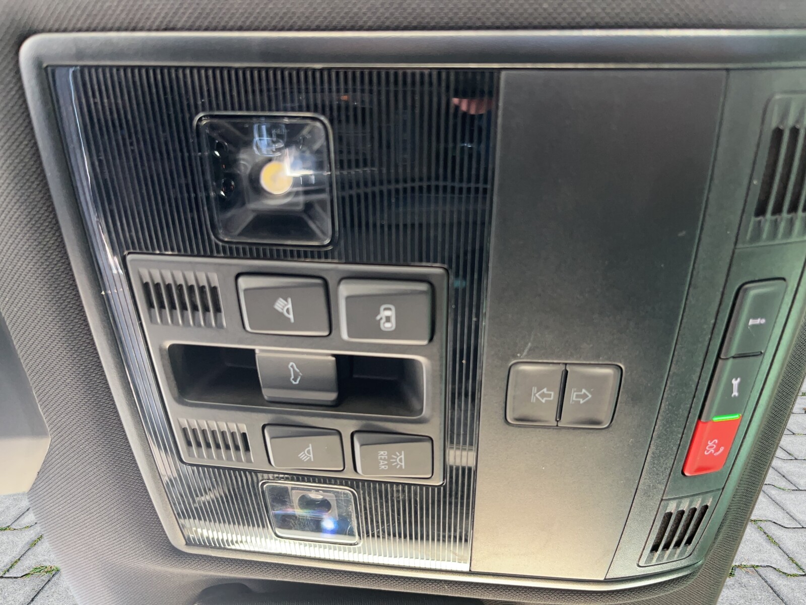 Škoda Superb Combi - zdjęcie 36