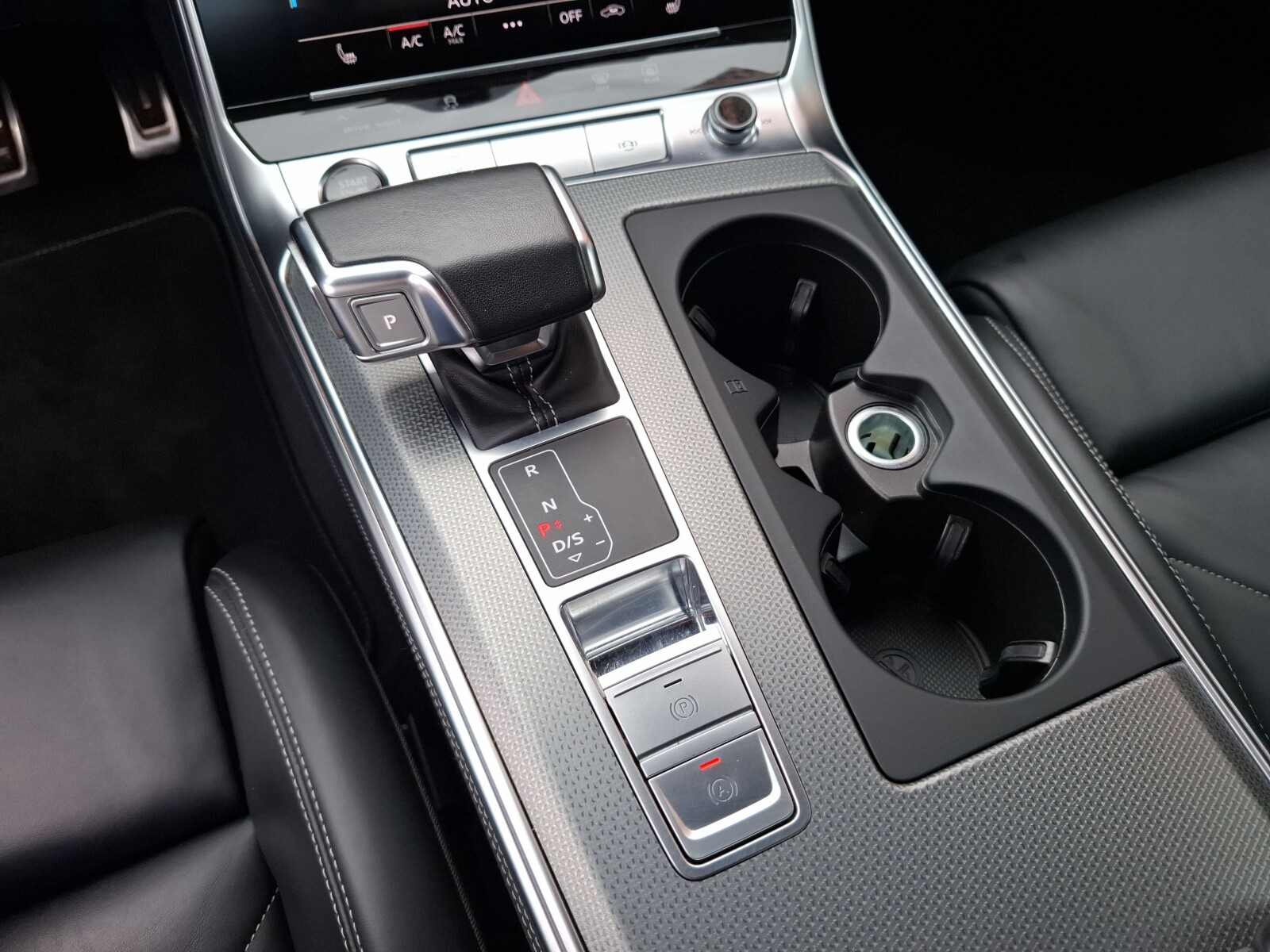 Audi A6 allroad - zdjęcie 18