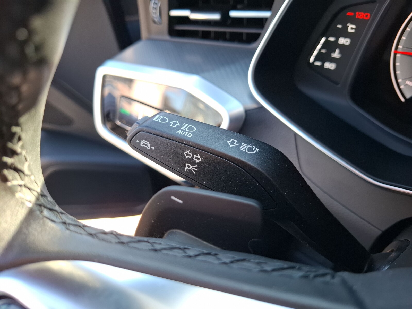 Audi A6 Avant - zdjęcie 30