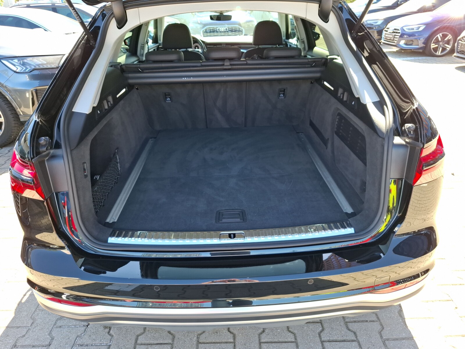Audi A6 allroad - zdjęcie 9
