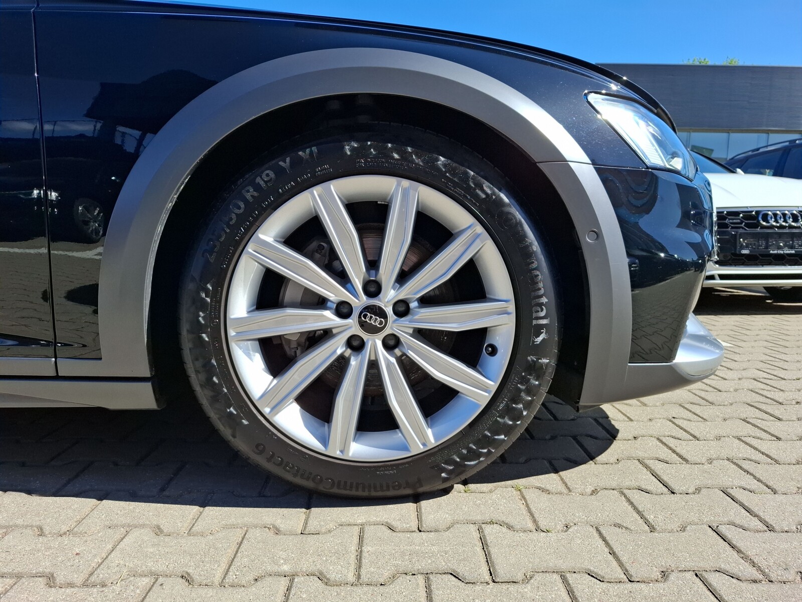 Audi A6 allroad - zdjęcie 10
