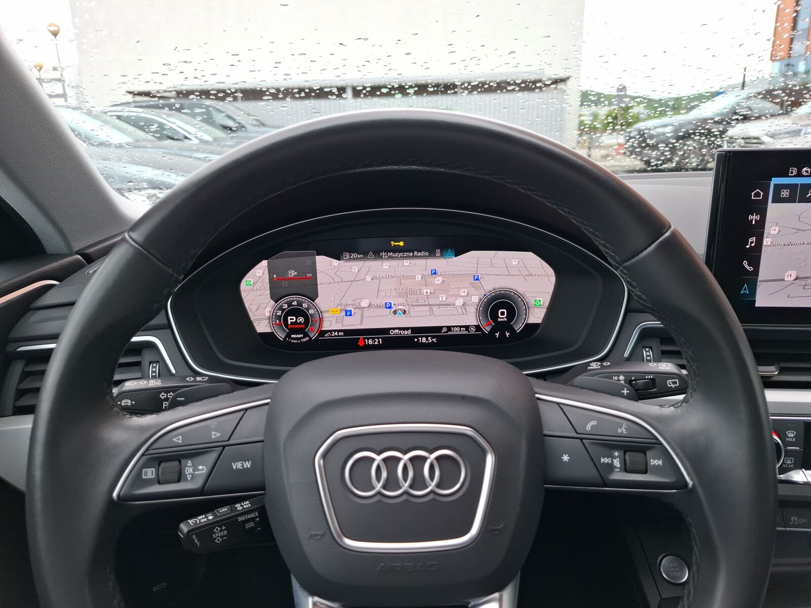 Audi A4 Avant - zdjęcie 14