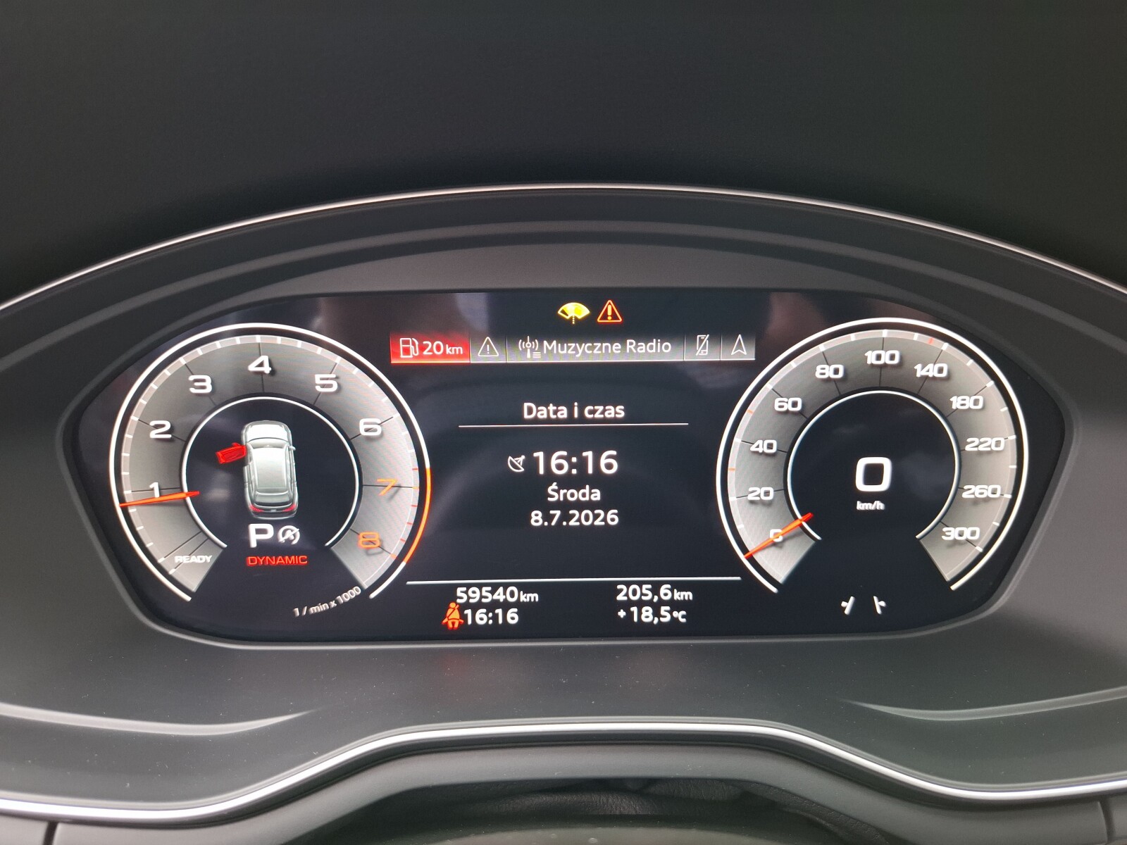 Audi A4 Avant - zdjęcie 16