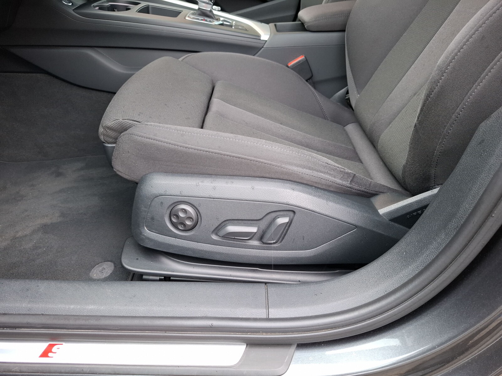 Audi A4 Avant - zdjęcie 20