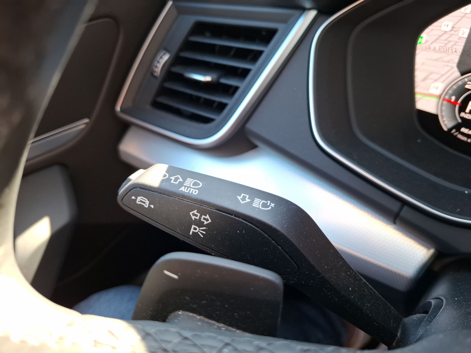 Audi Q5 - zdjęcie 36