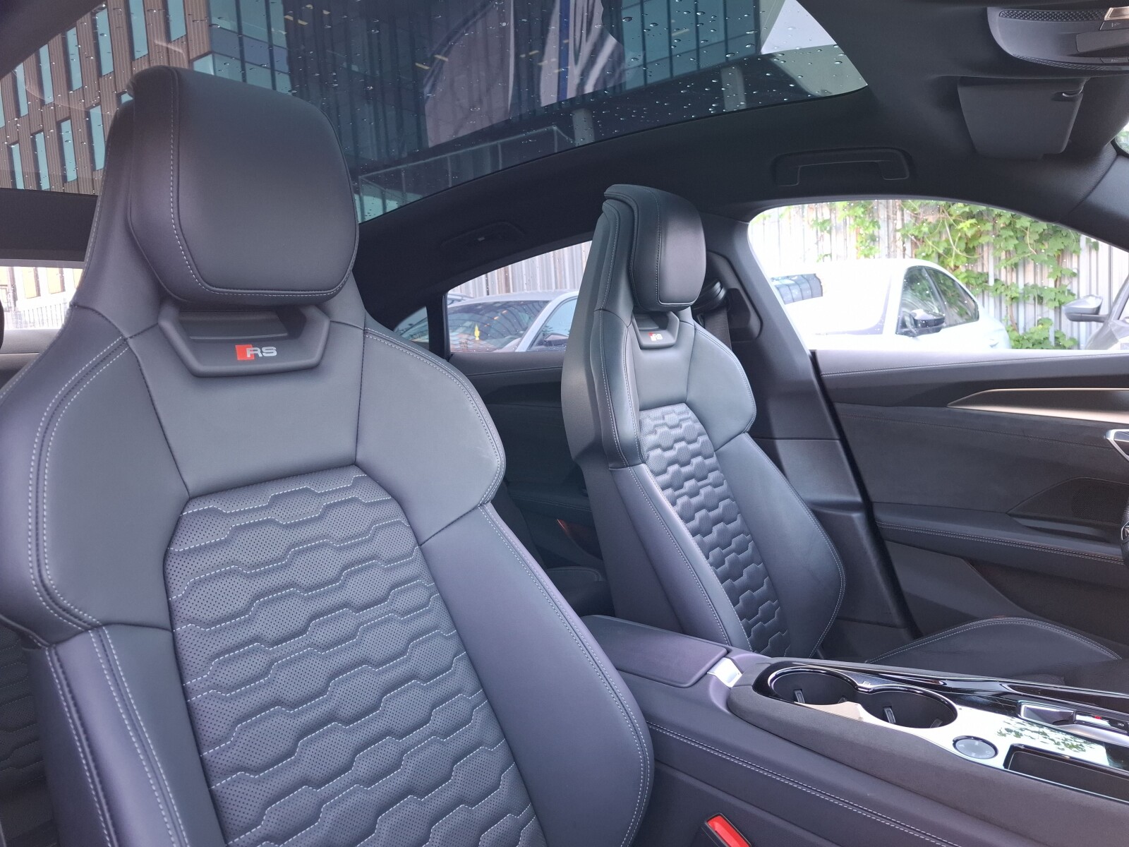 Audi RS e-tron GT - zdjęcie 19