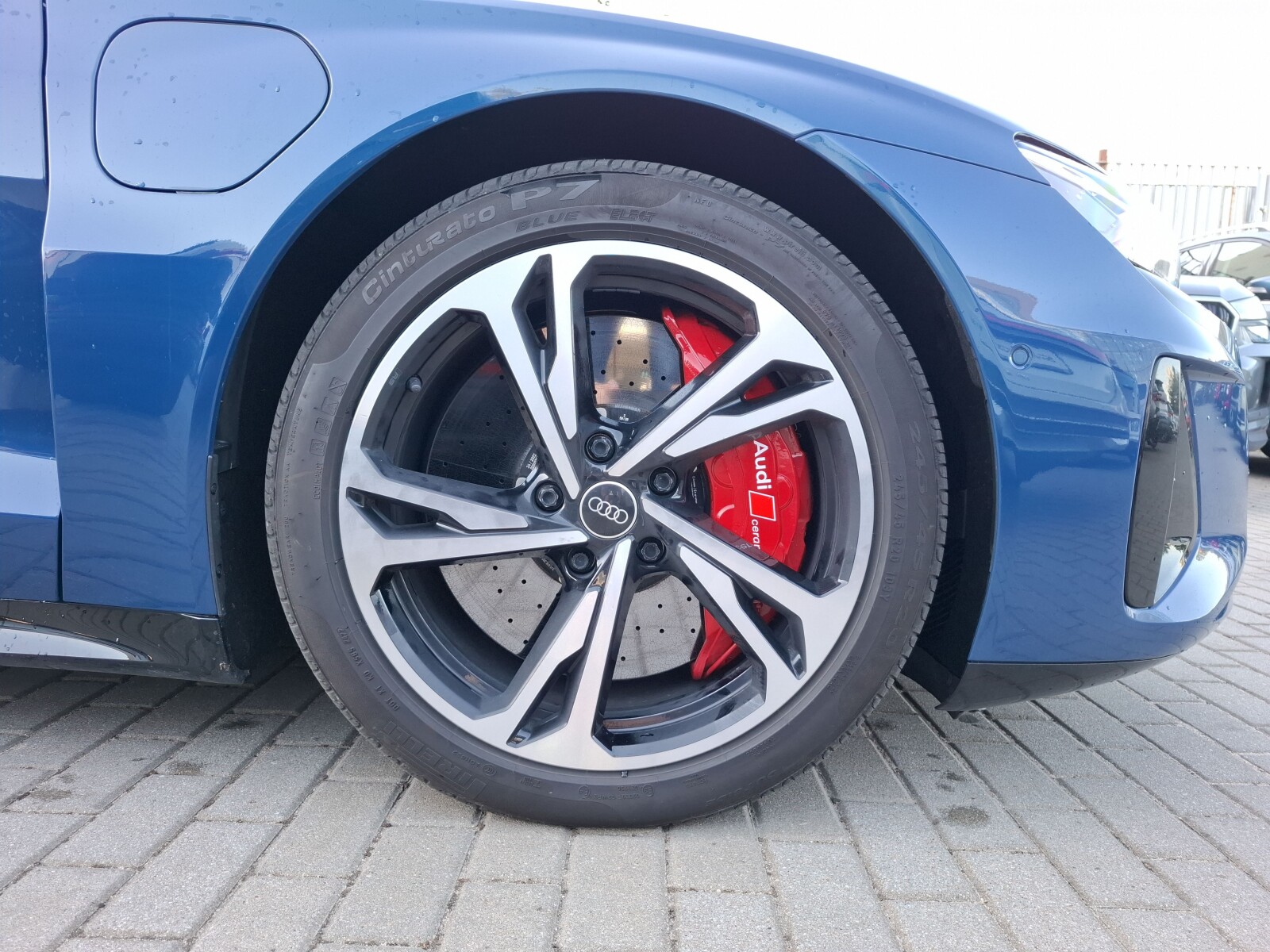 Audi RS e-tron GT - zdjęcie 16