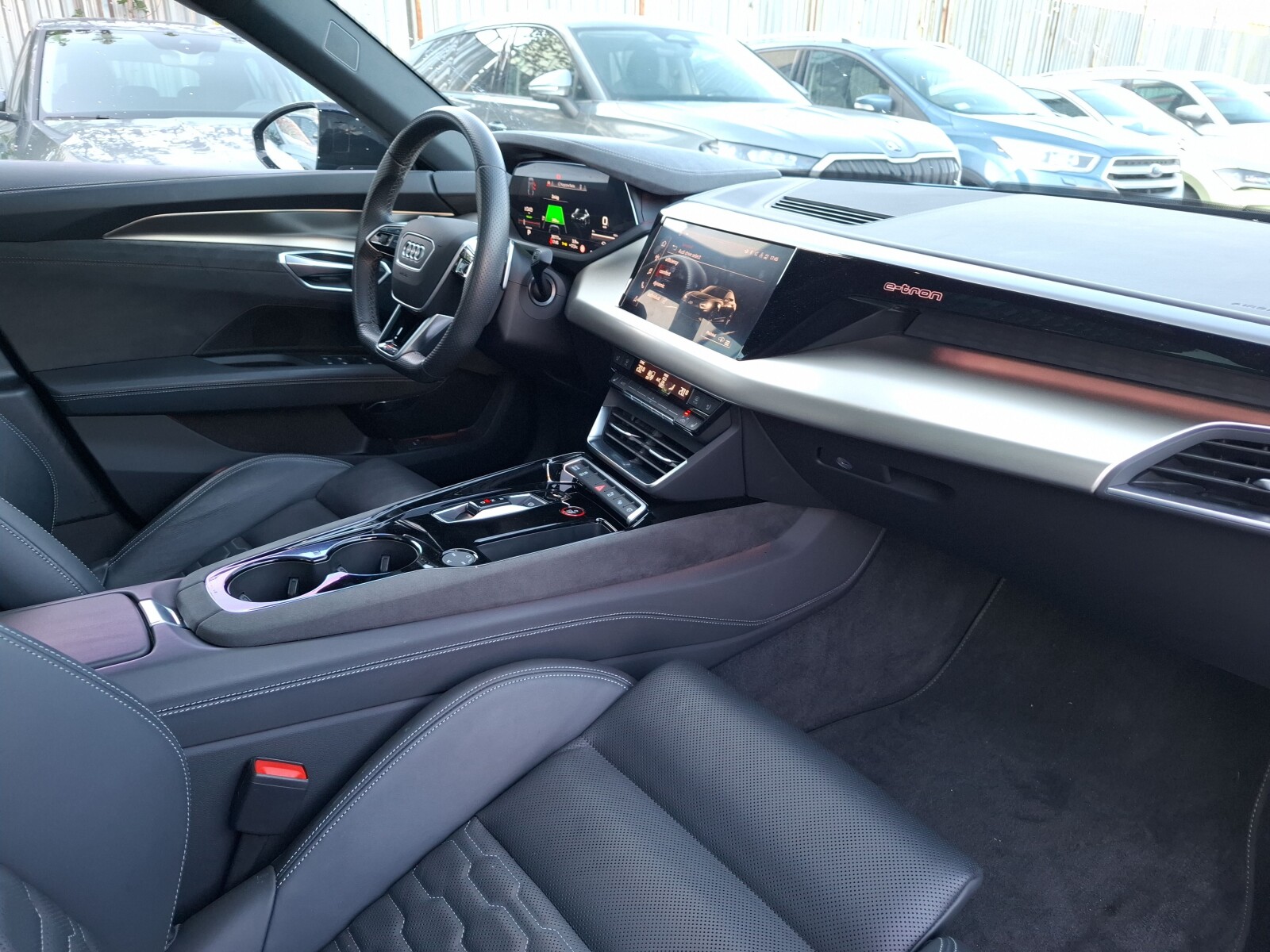 Audi RS e-tron GT - zdjęcie 20