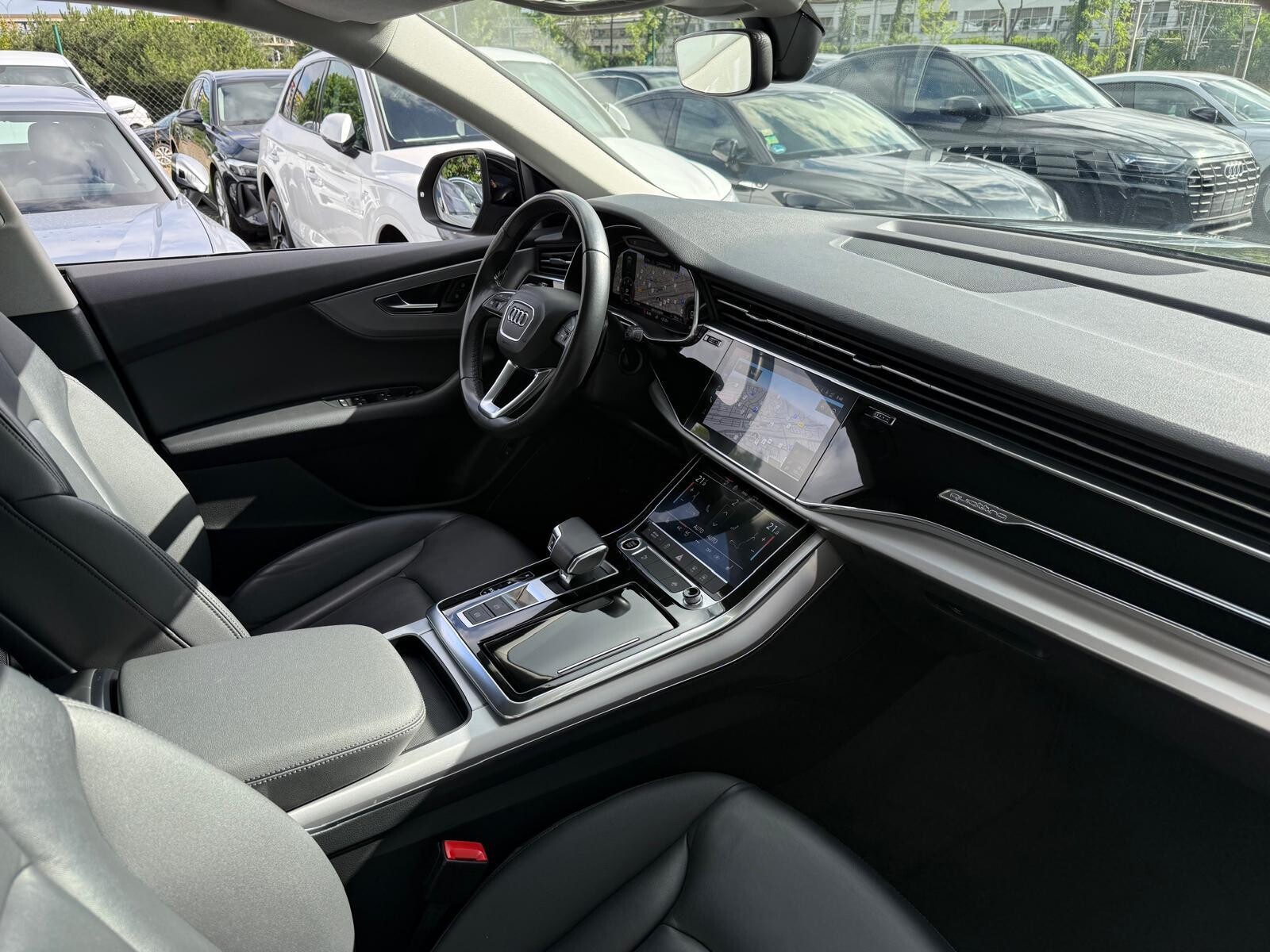 Audi Q8 - zdjęcie 23