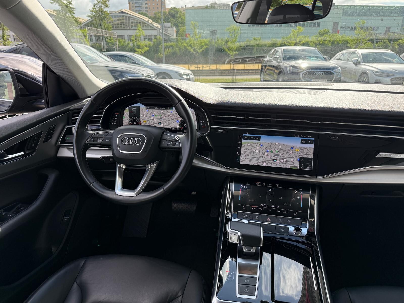 Audi Q8 - zdjęcie 21