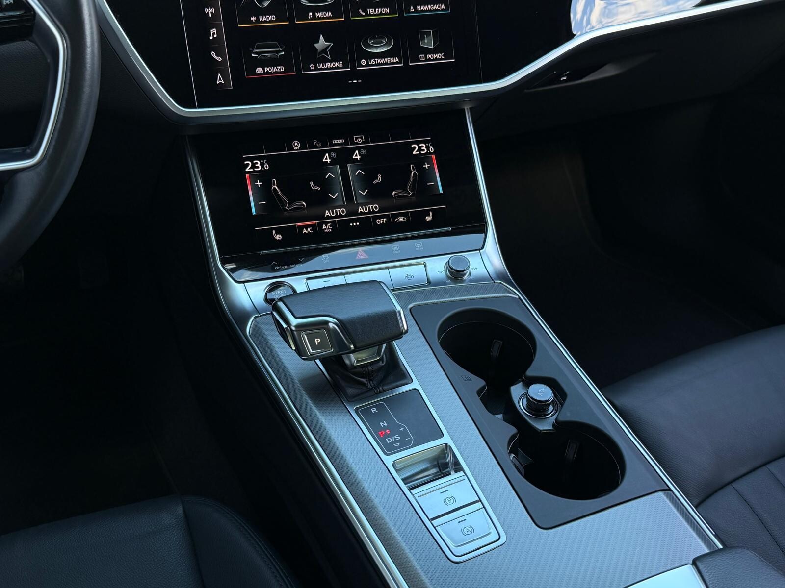 Audi A6 Limousine - zdjęcie 25