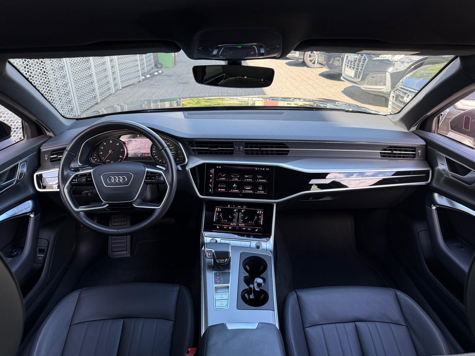 Audi A6 Limousine - zdjęcie 24
