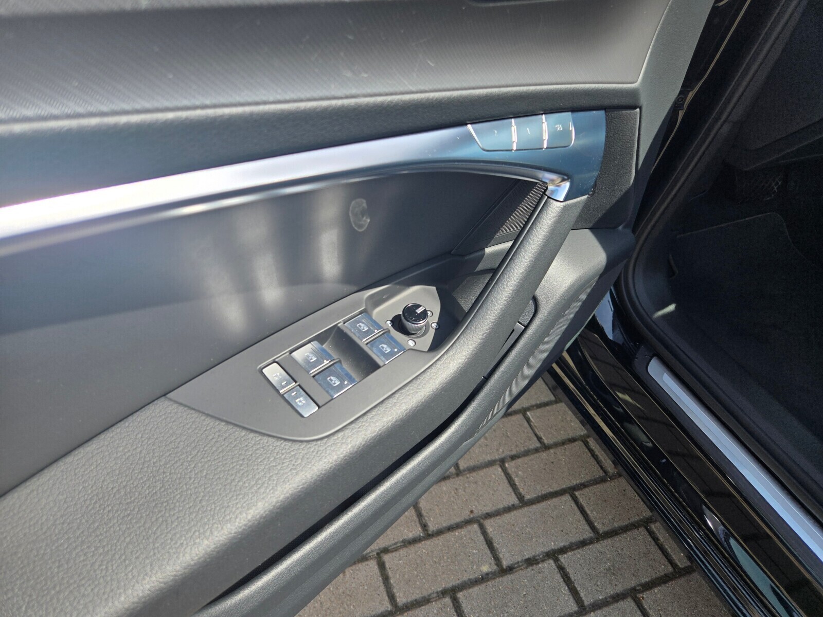 Audi A6 Avant - zdjęcie 19