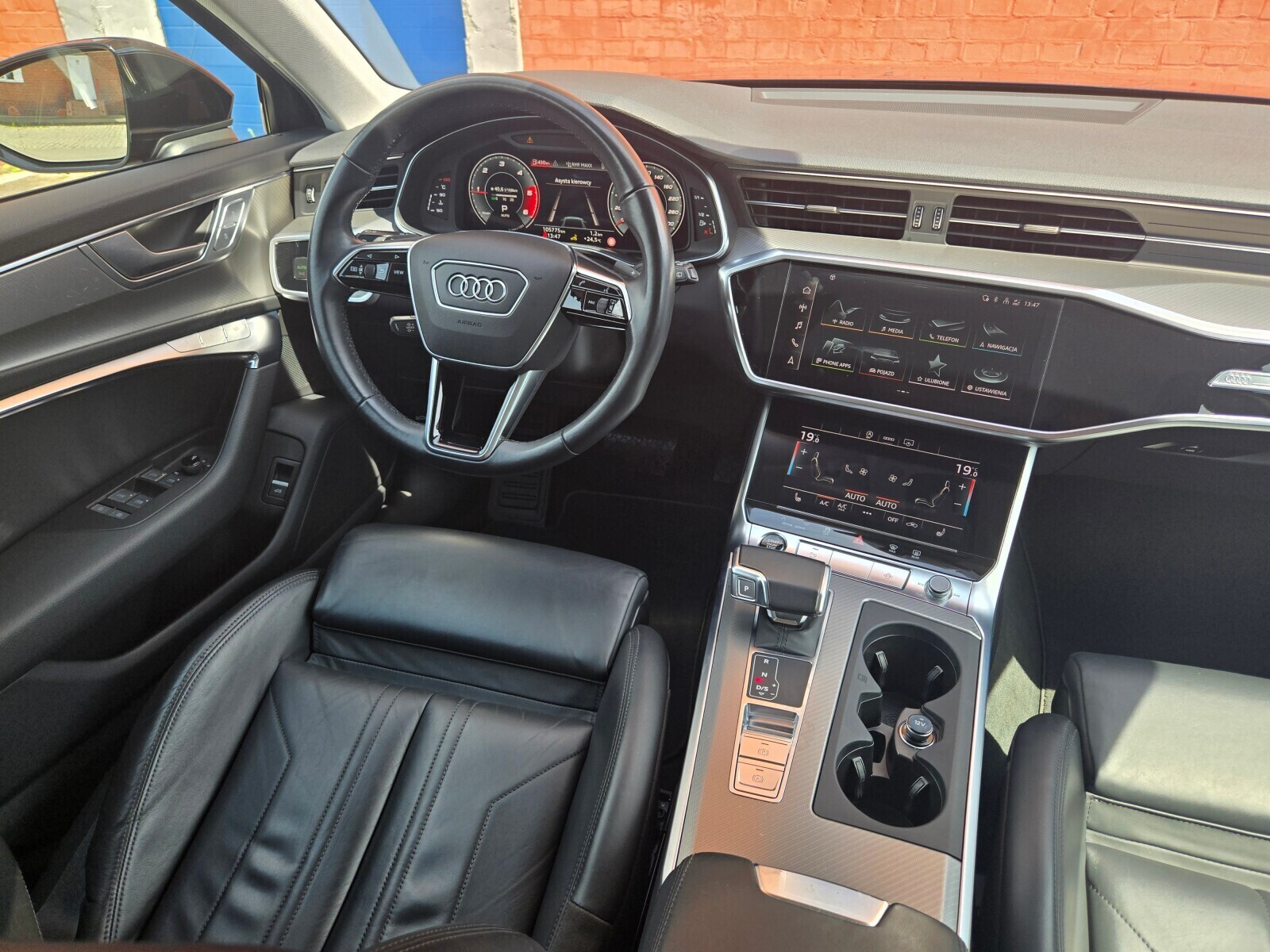 Audi A6 Avant - zdjęcie 15