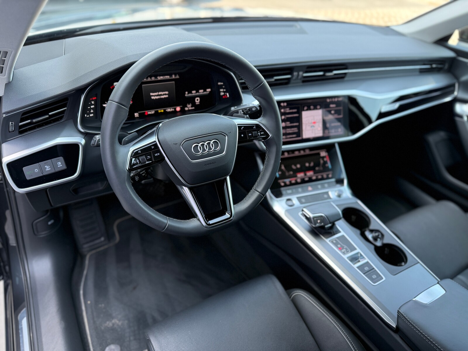 Audi A6 Avant - zdjęcie 21